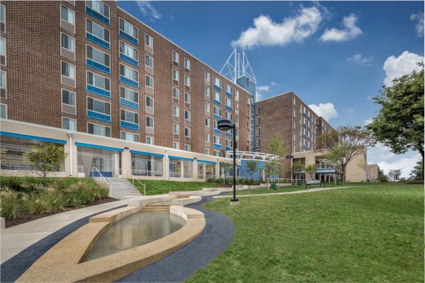 Edgewood Commons 601 property